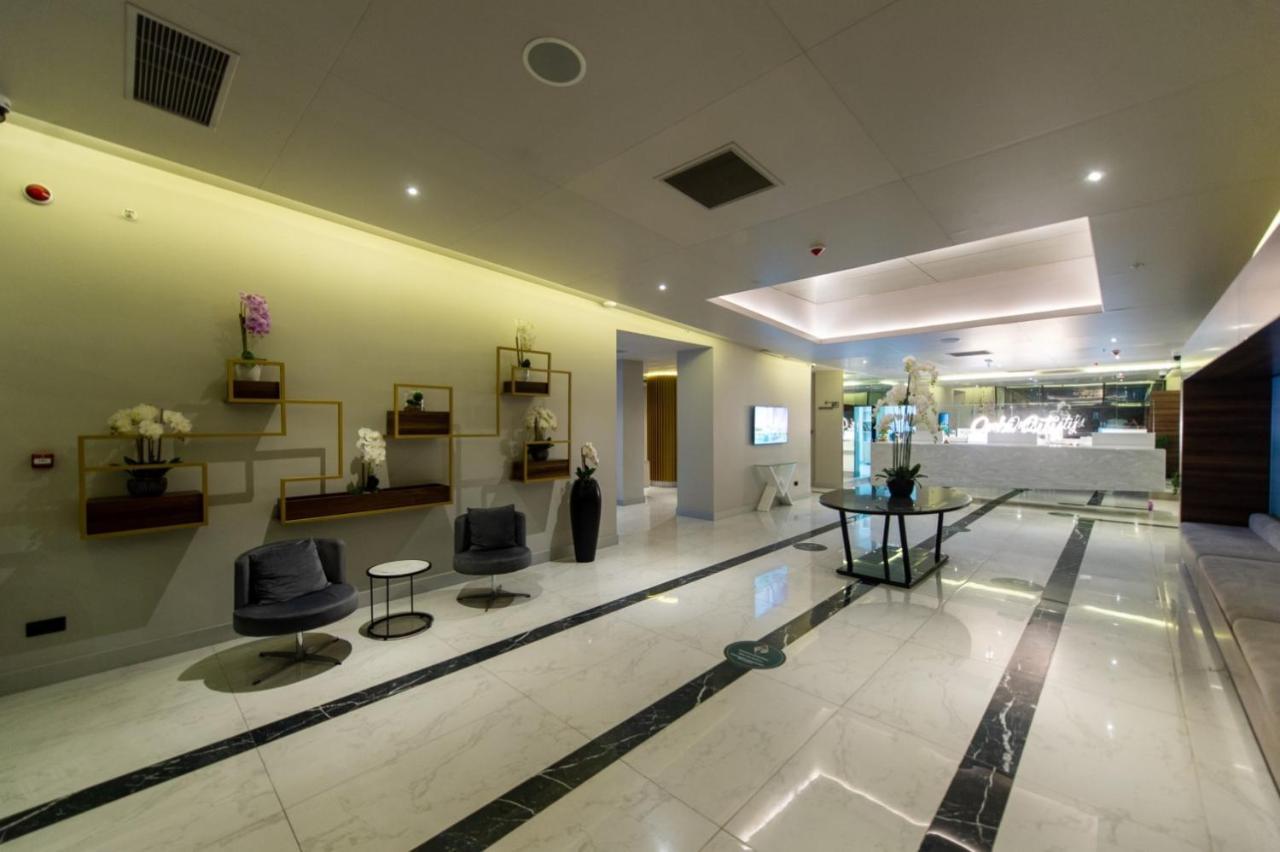 Sea View Aparthotel In Orbi City 巴统 外观 照片