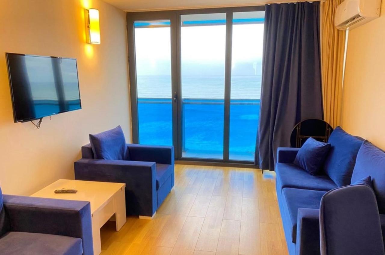 Sea View Aparthotel In Orbi City 巴统 外观 照片